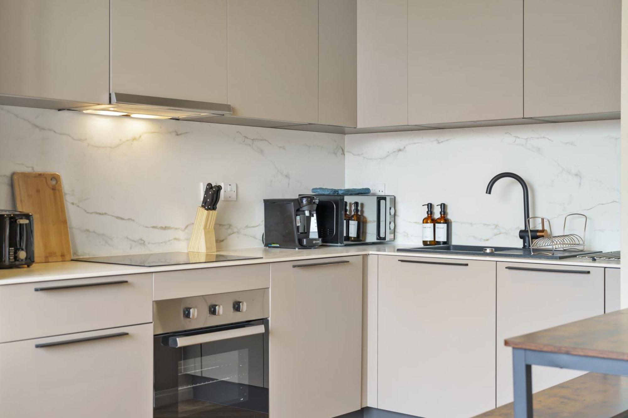 Oyo Fine B&B Hanwell 외부 사진